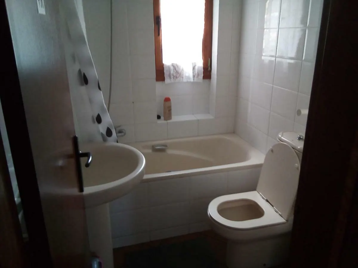 Cal Tia Guest House Viliella 0*,